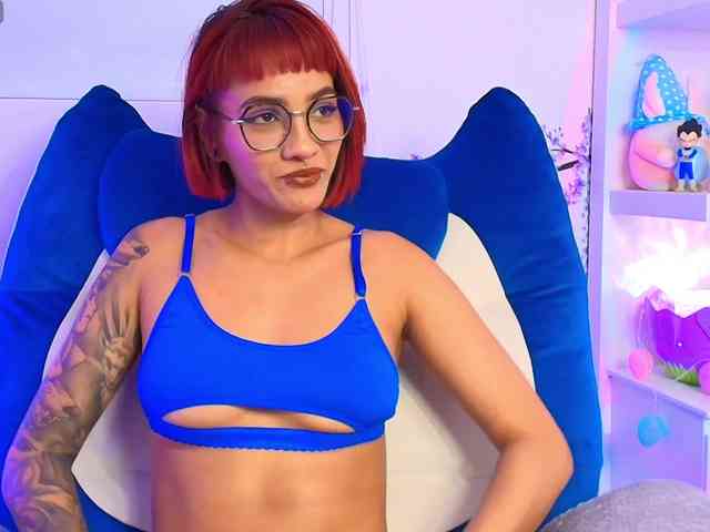 ToriValentine webcam