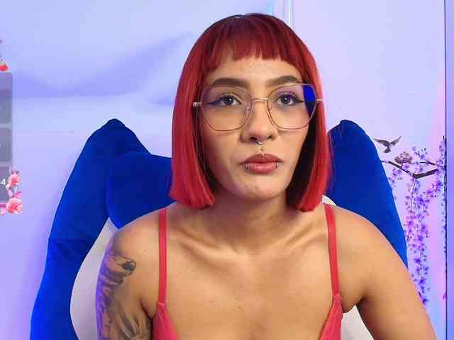 ToriValentine webcam