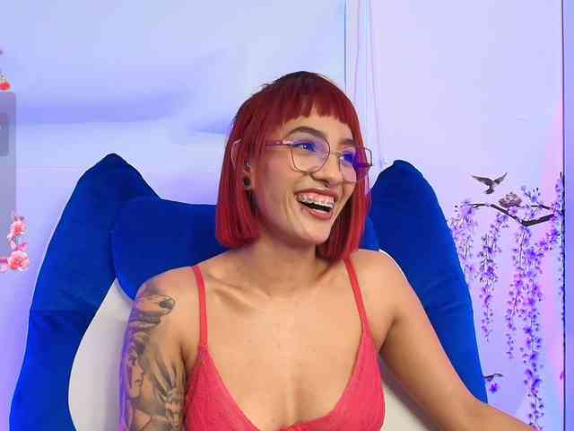 ToriValentine webcam