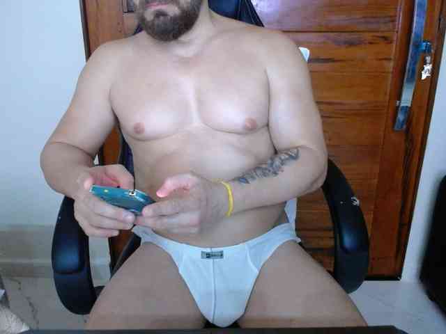 Apolloxxl Sex Cam Show