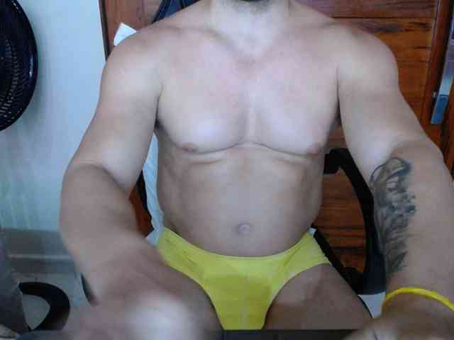 Apolloxxl Sex Cam Show