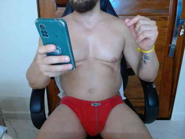 Apolloxxl Sex Cam Show