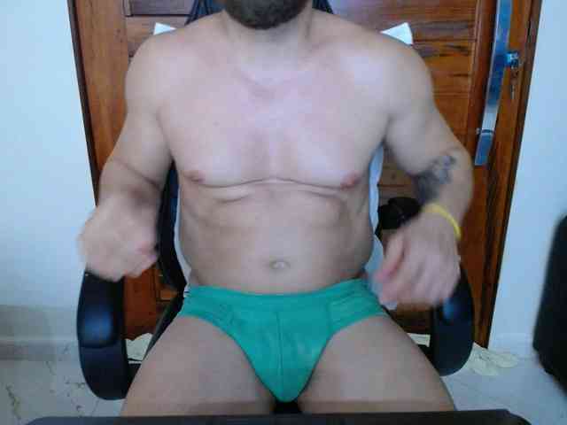Apolloxxl Sex Cam Show