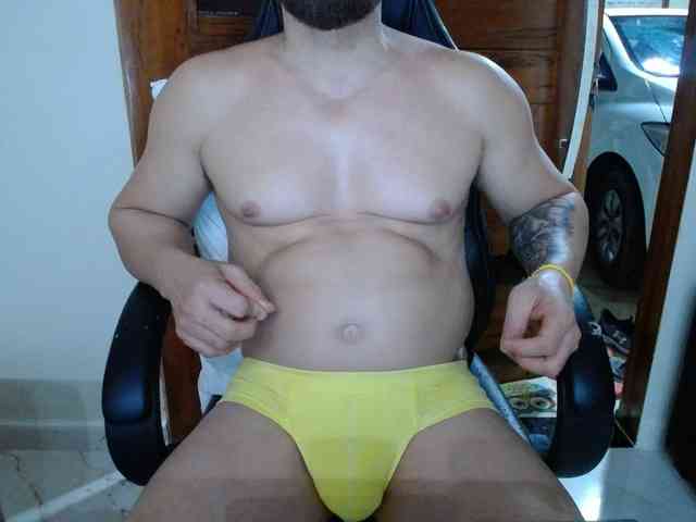 Apolloxxl Sex Cam Show