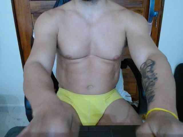 Apolloxxl Sex Cam Show