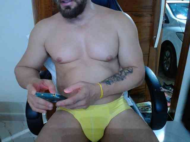 Apolloxxl Sex Cam Show