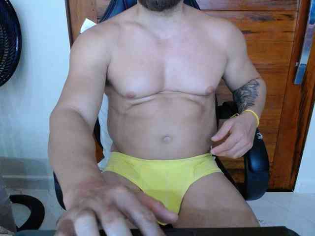 Apolloxxl Sex Cam Show