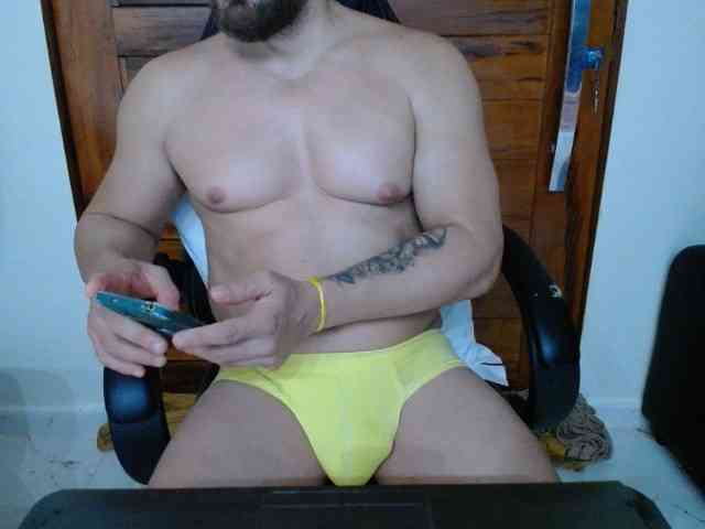Apolloxxl Sex Cam Show