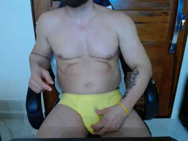 Apolloxxl Sex Cam Show