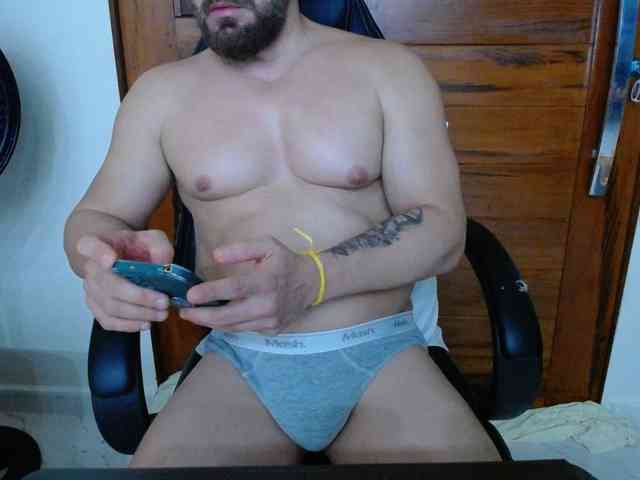 Apolloxxl Sex Cam Show