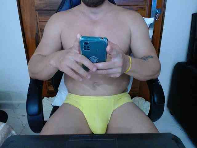 Apolloxxl Sex Cam Show