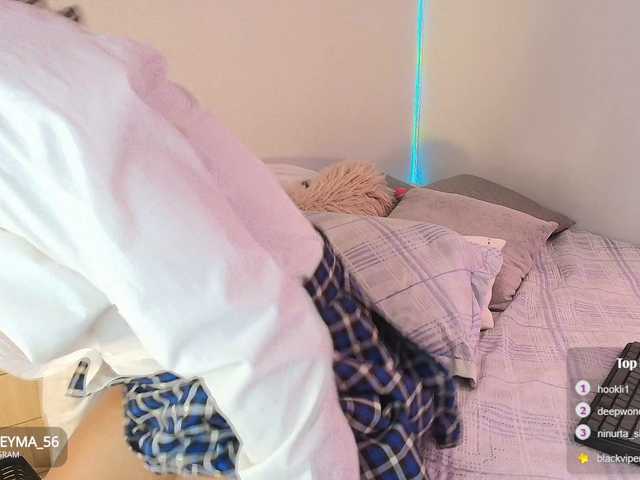 Soleyma live webcam show
