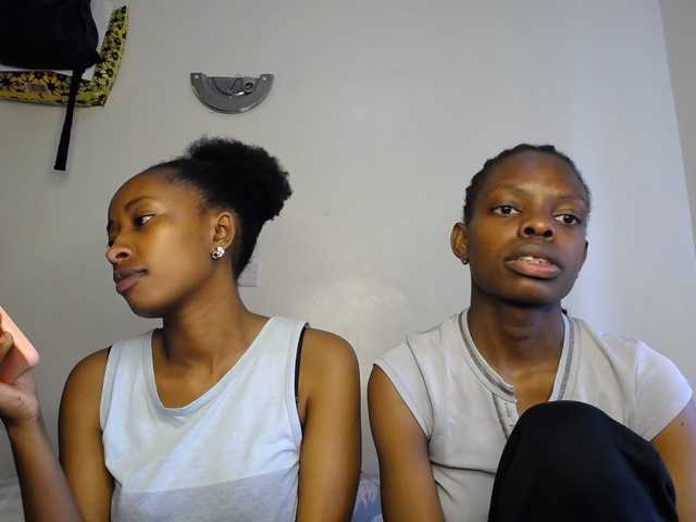 MysticCharm live webcam show