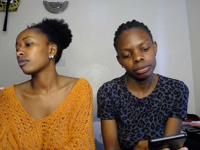 MysticCharm live webcam show
