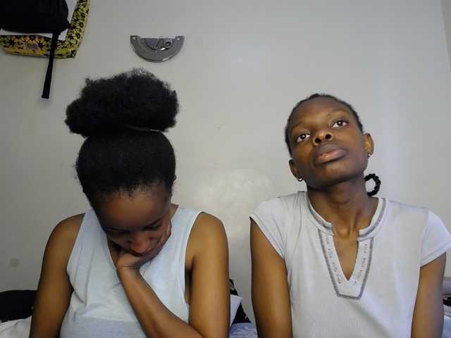 MysticCharm live webcam show