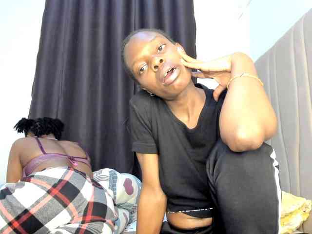 MysticCharm webcam