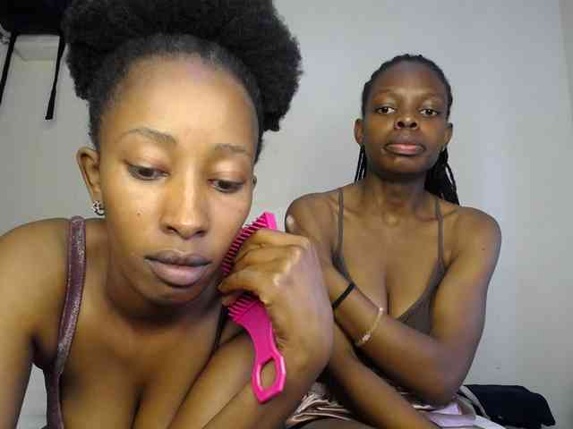 MysticCharm webcam
