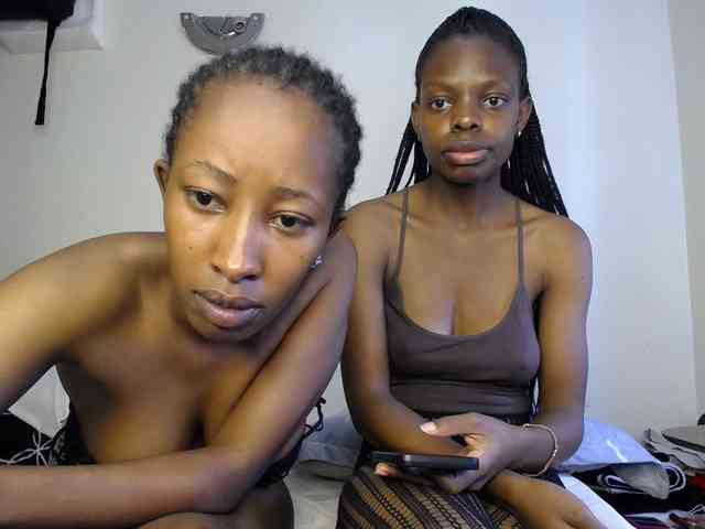 MysticCharm webcam