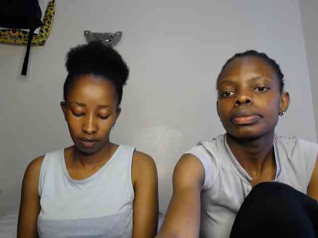 MysticCharm webcam