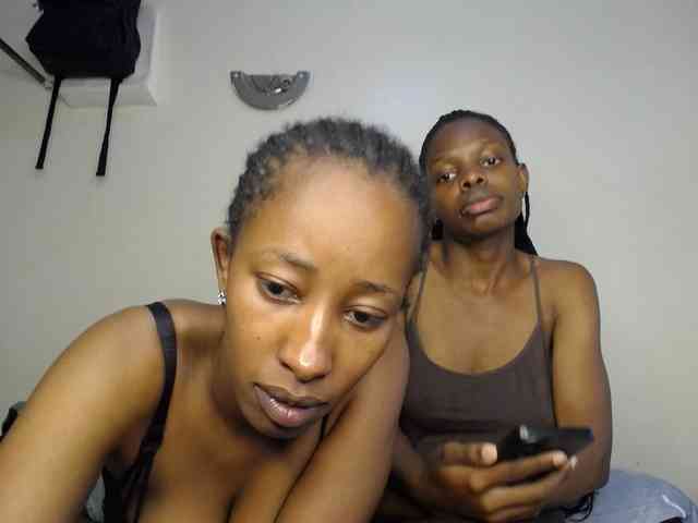 MysticCharm webcam