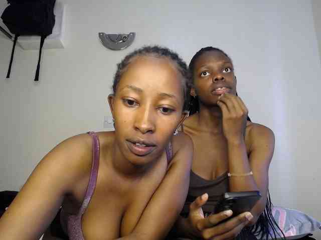 MysticCharm webcam