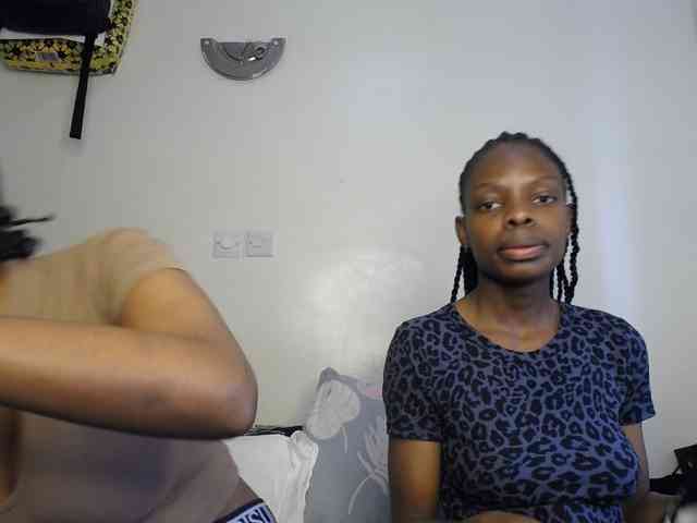 MysticCharm webcam