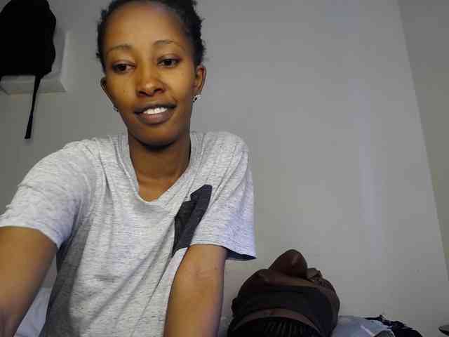 MysticCharm webcam