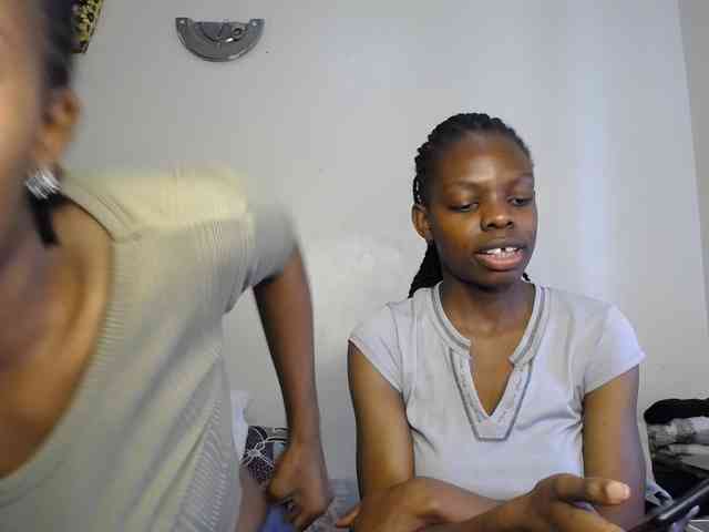 MysticCharm webcam