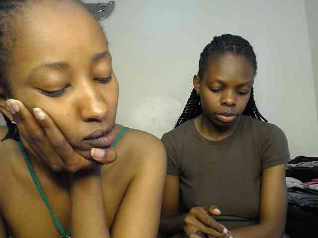 MysticCharm webcam