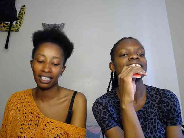 MysticCharm webcam