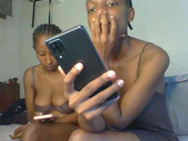 MysticCharm webcam