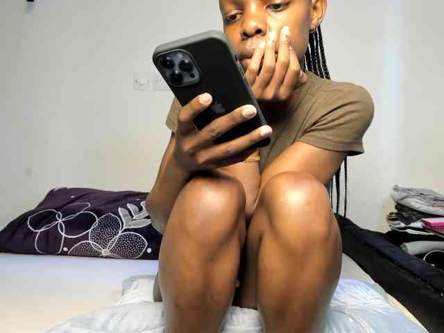 MysticCharm webcam