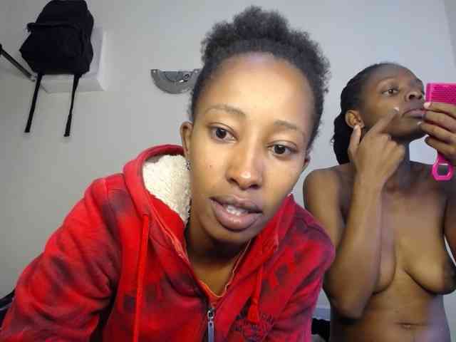 MysticCharm webcam