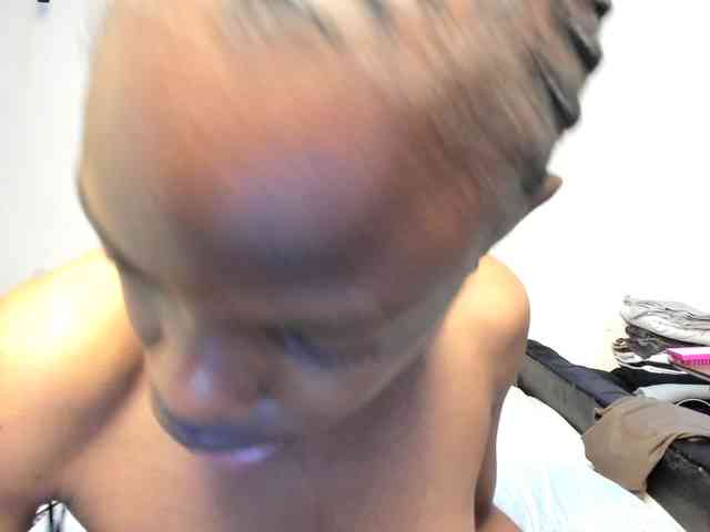 MysticCharm webcam