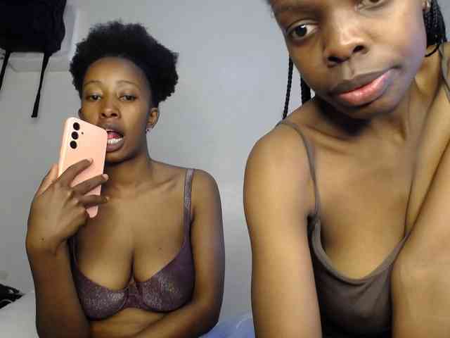 MysticCharm webcam