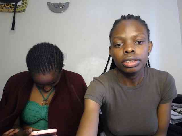 MysticCharm webcam