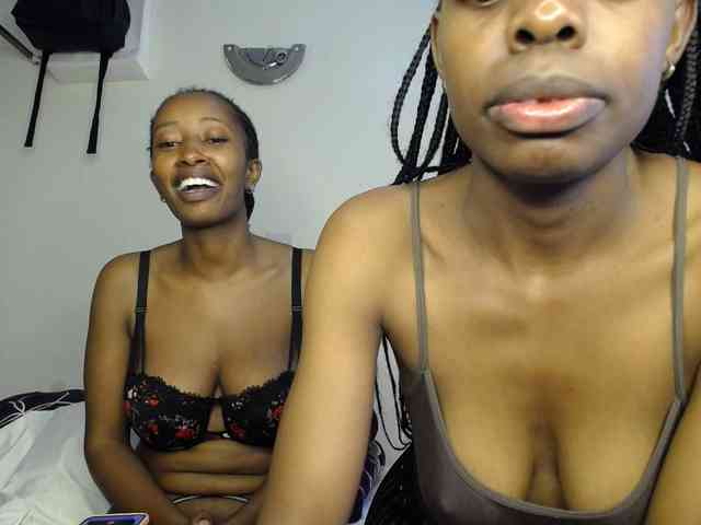 MysticCharm webcam