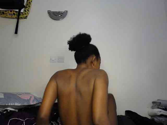 MysticCharm webcam