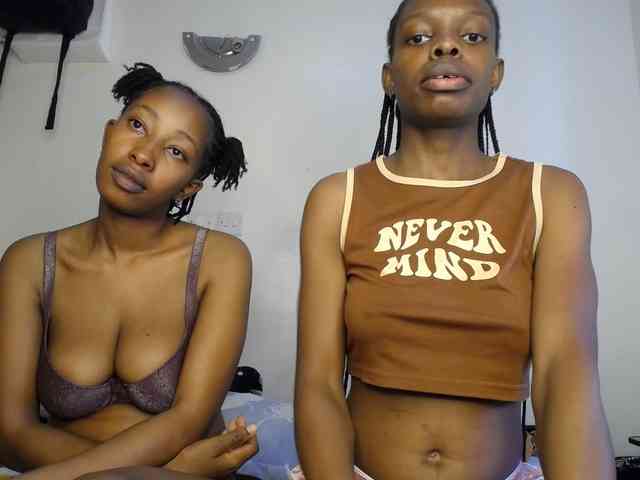 MysticCharm webcam