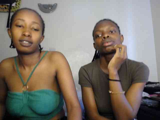 MysticCharm webcam