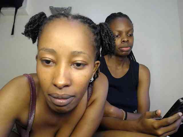MysticCharm webcam
