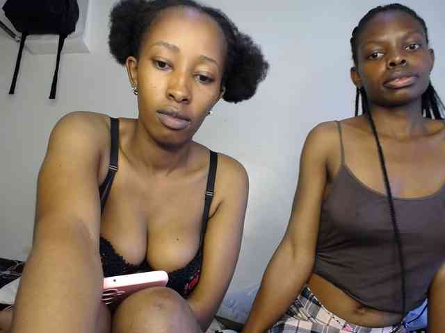 MysticCharm webcam