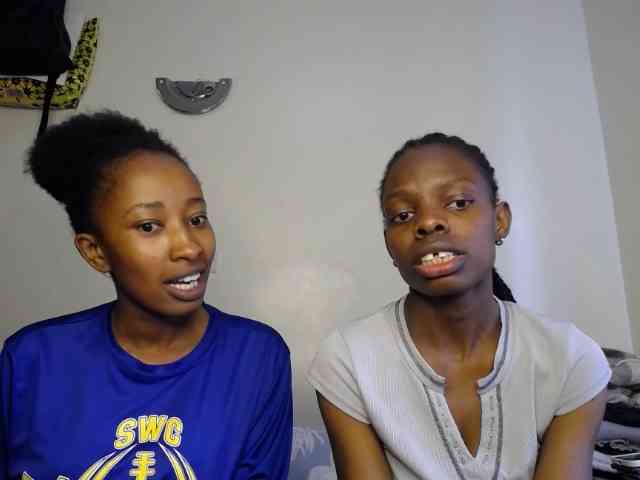 MysticCharm webcam