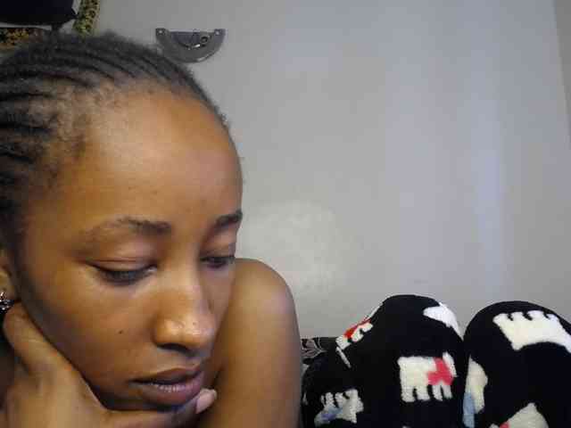 MysticCharm webcam