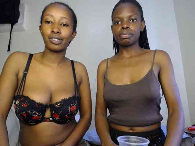 MysticCharm webcam