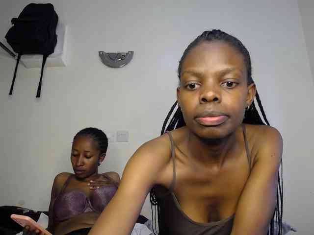 MysticCharm webcam