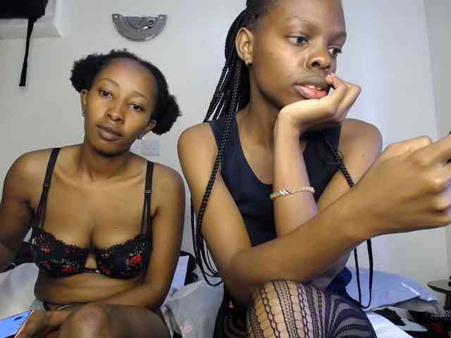 MysticCharm webcam