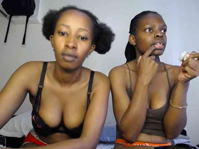 MysticCharm webcam