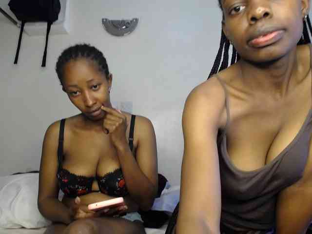 MysticCharm webcam