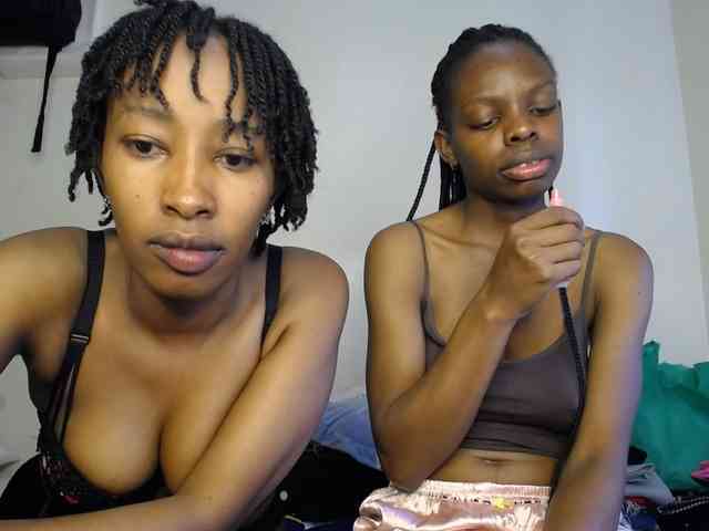 MysticCharm webcam